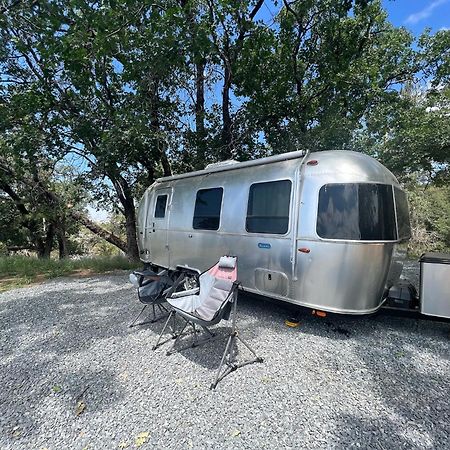 Modern Airstream With Amazing View - 10 To 15 Minutes From Kings Canyon National Park Dunlap Buitenkant foto