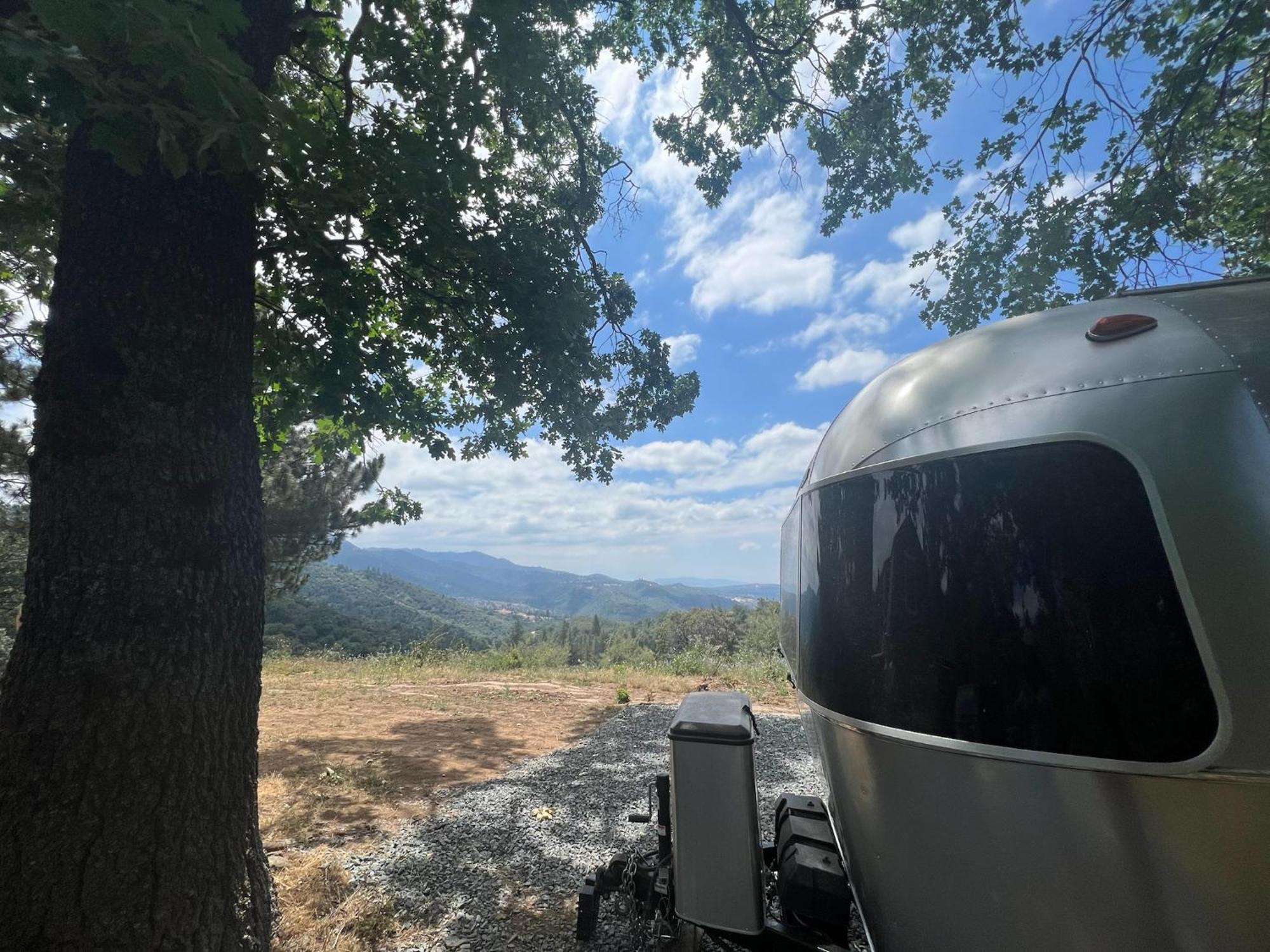 Modern Airstream With Amazing View - 10 To 15 Minutes From Kings Canyon National Park Dunlap Buitenkant foto